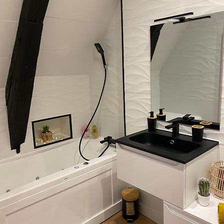 Cosy & Tendance Spa 푸아티에 외부 사진