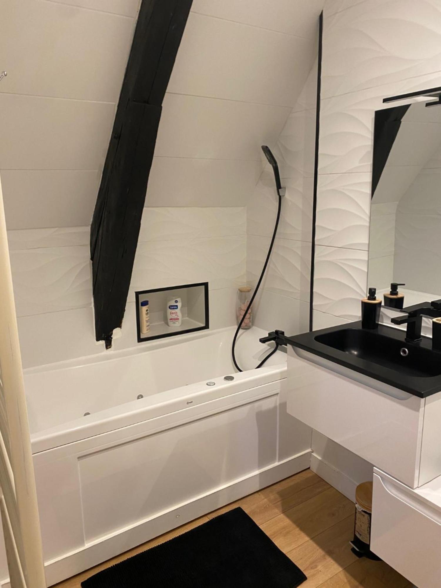 Cosy & Tendance Spa 푸아티에 외부 사진